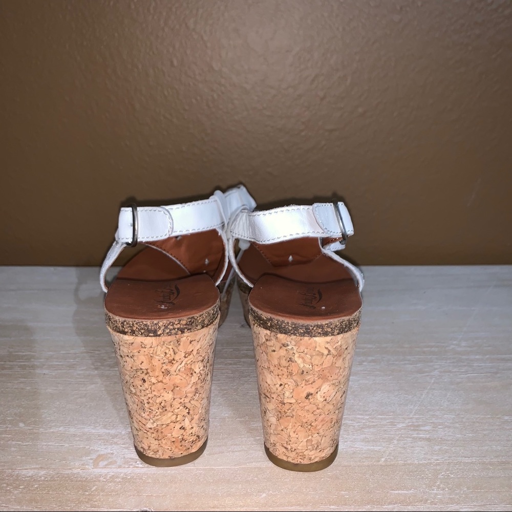 Lucky brand wedge sandal - Picture 5 of 15